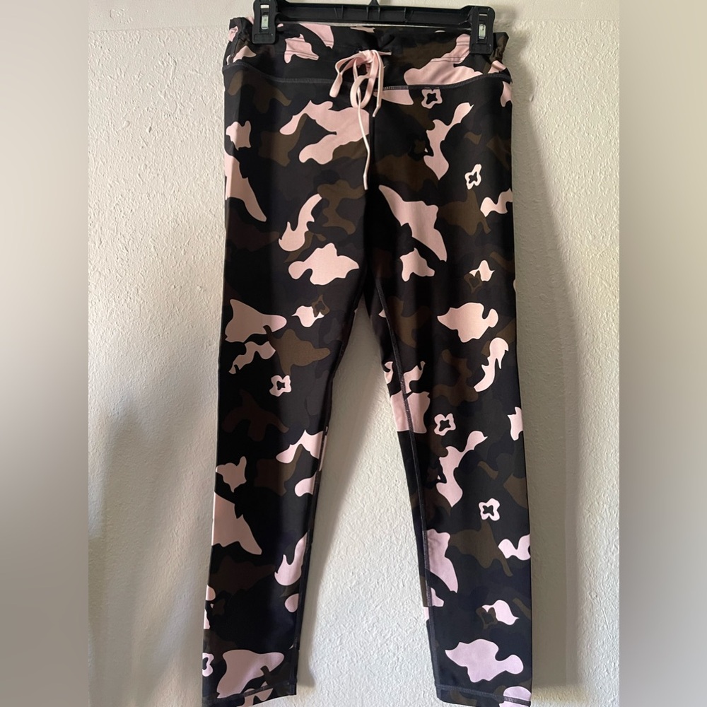 The Upside Crop Pink Camo Leggings 10